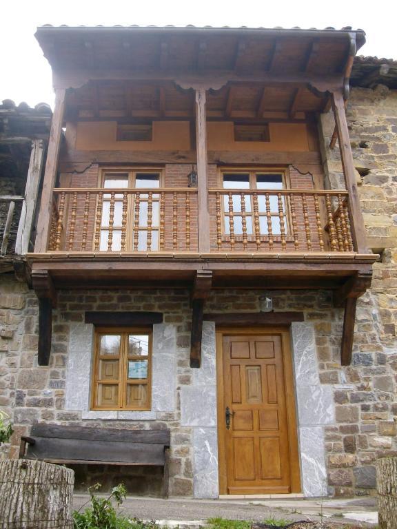 Casa Rural La Torre De Espinama Bagian luar foto