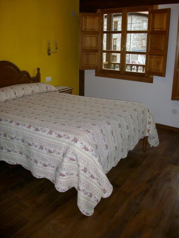 Casa Rural La Torre De Espinama Ruang foto