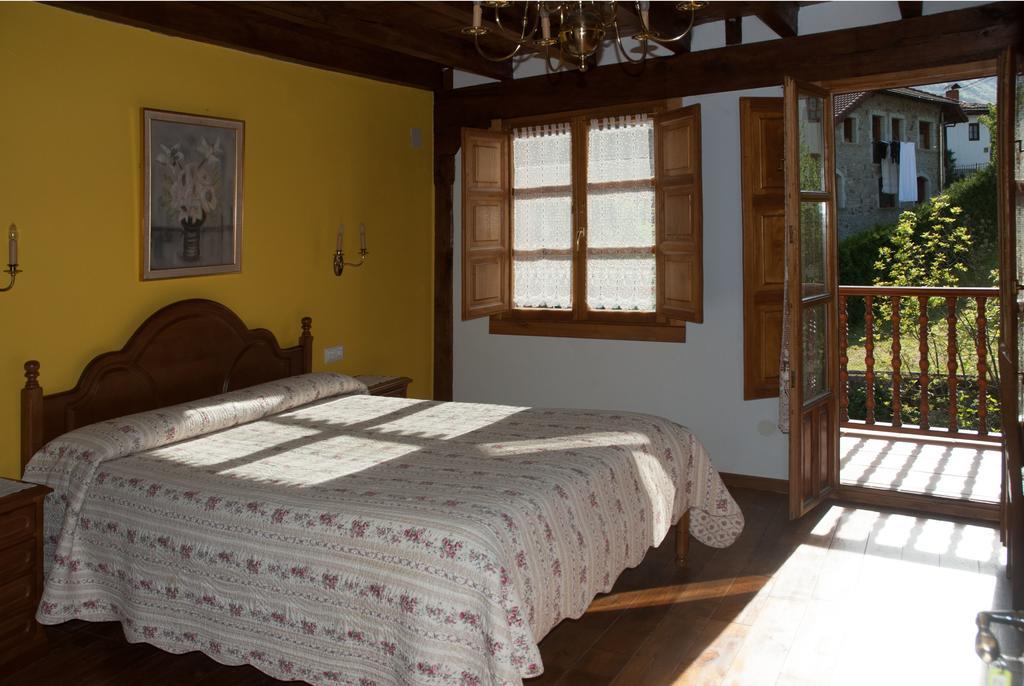 Casa Rural La Torre De Espinama Bagian luar foto