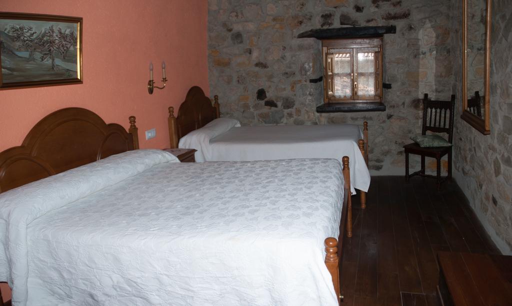 Casa Rural La Torre De Espinama Bagian luar foto