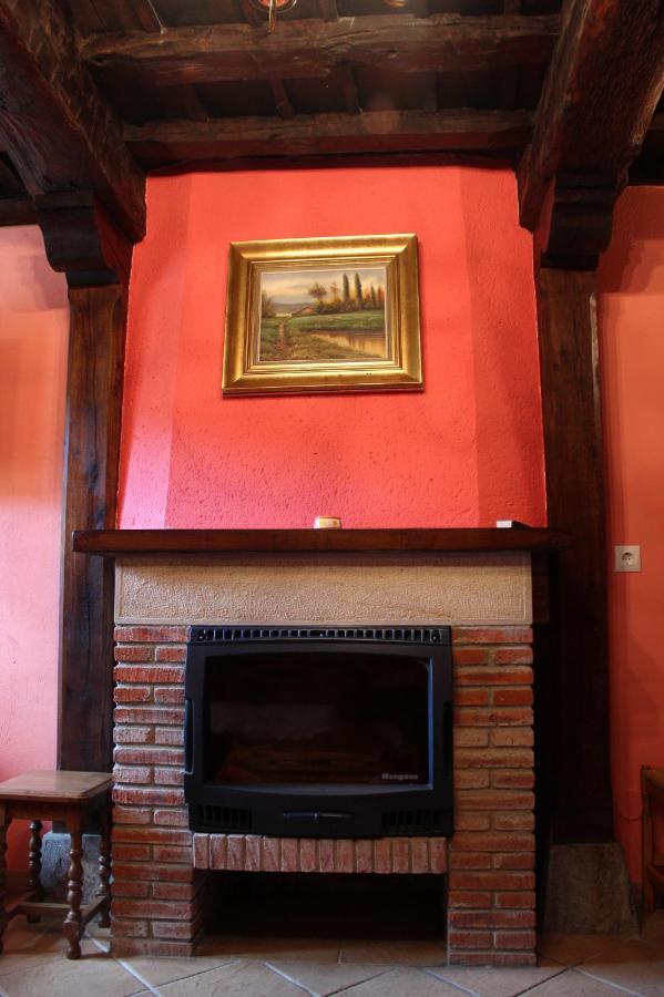Casa Rural La Torre De Espinama Bagian luar foto